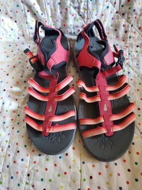 Ahnu Pink Outdoor Sandal Size 9.